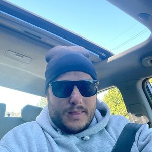 Meet your Posher, Luke